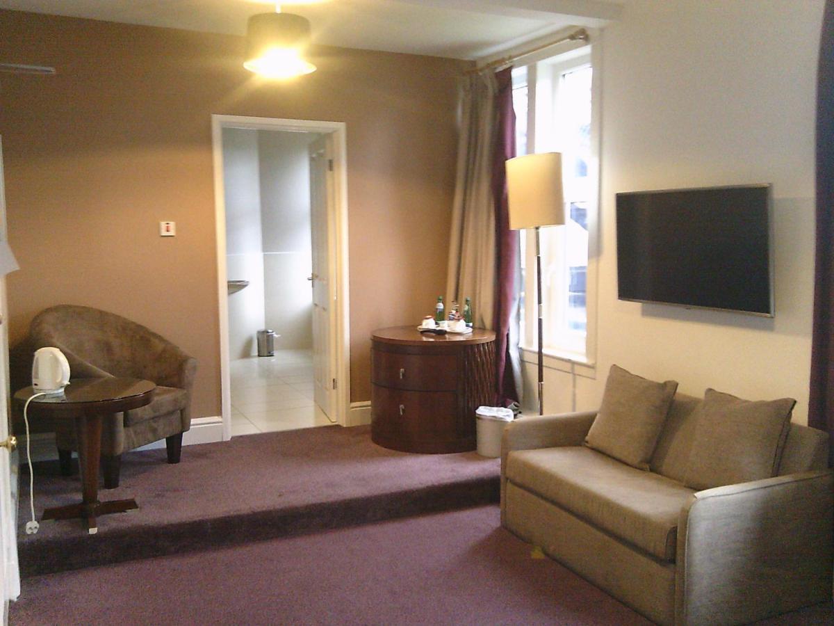 The Speyside Hotel And Restaurant Grantown-on-Spey Esterno foto