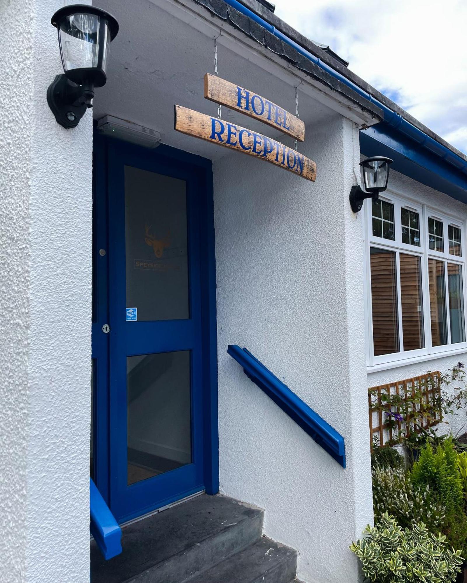 The Speyside Hotel And Restaurant Grantown-on-Spey Esterno foto