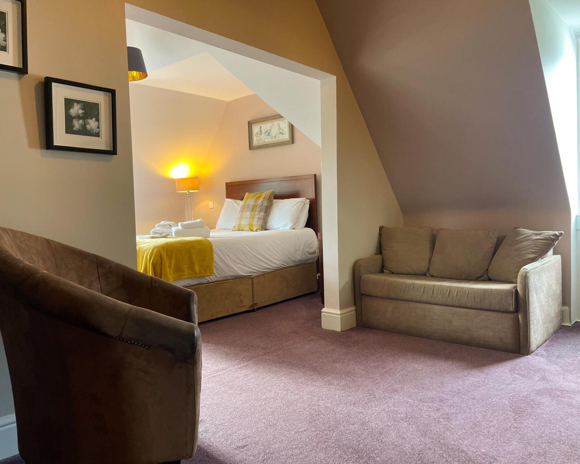 The Speyside Hotel And Restaurant Grantown-on-Spey Esterno foto