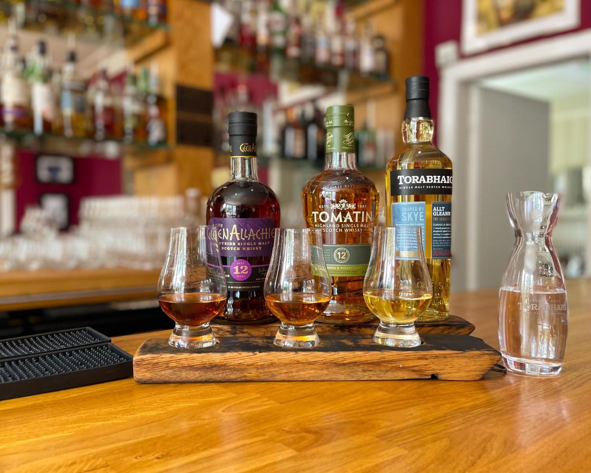 The Speyside Hotel And Restaurant Grantown-on-Spey Esterno foto