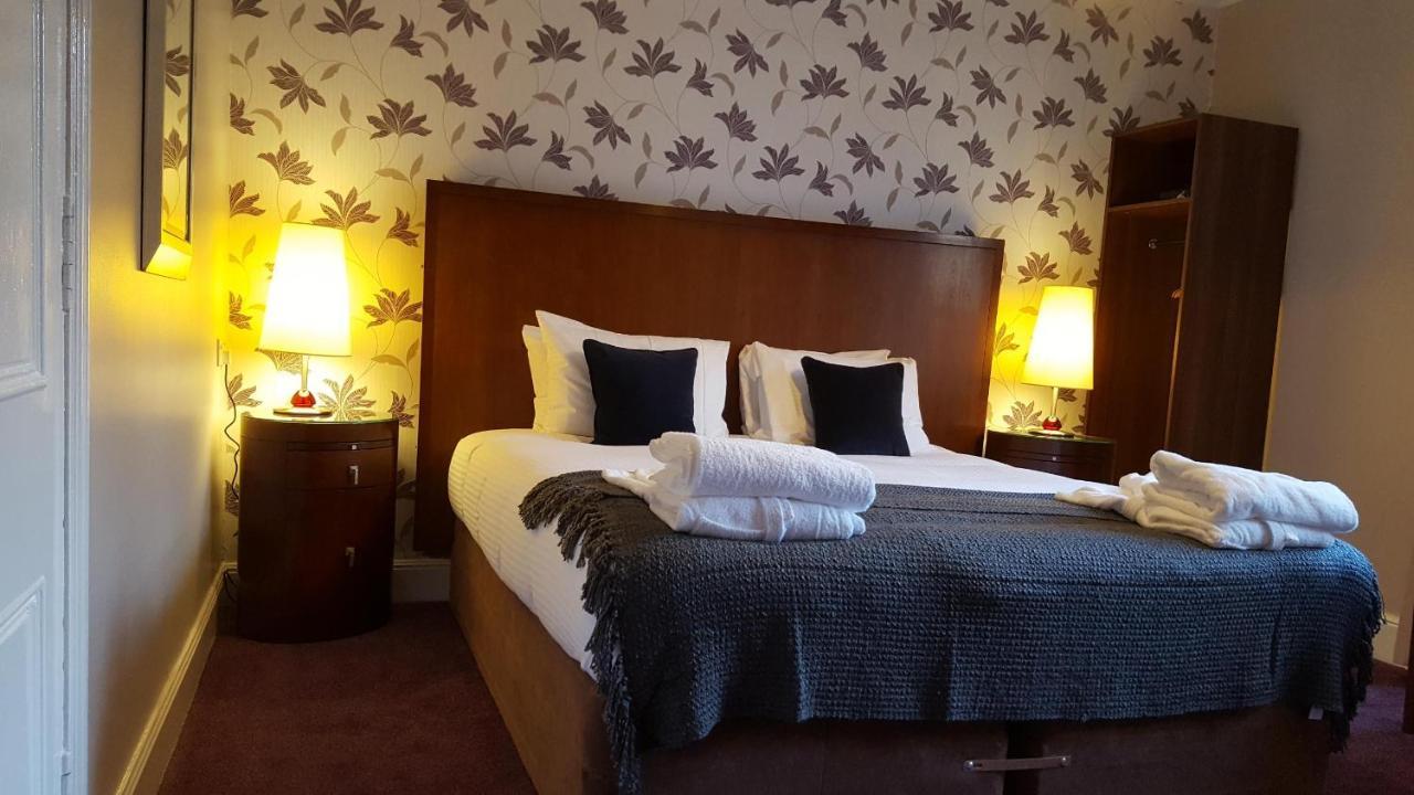 The Speyside Hotel And Restaurant Grantown-on-Spey Esterno foto