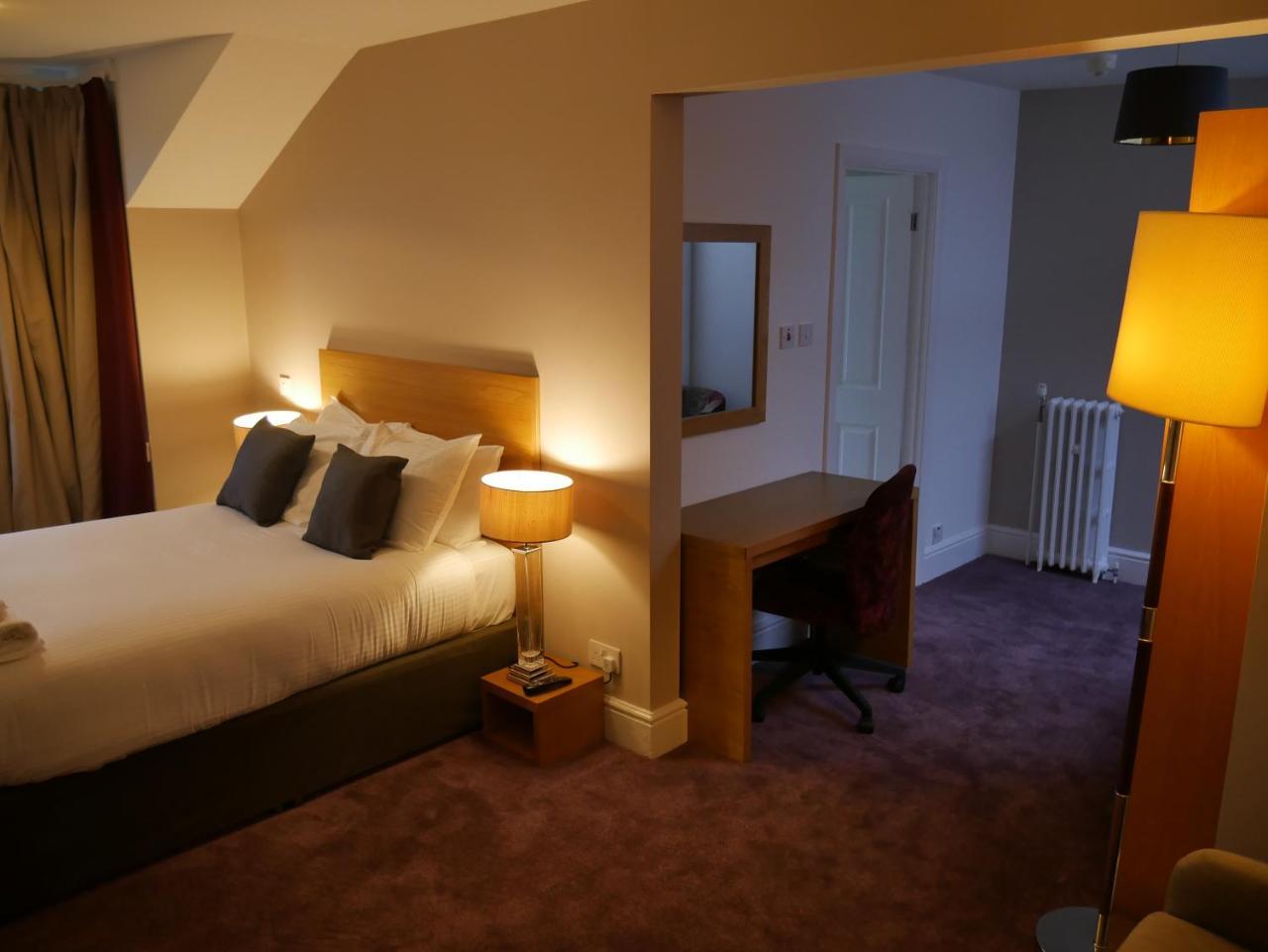 The Speyside Hotel And Restaurant Grantown-on-Spey Esterno foto